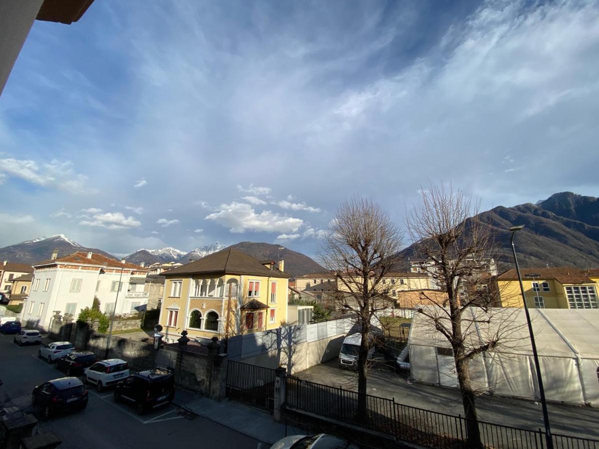Casa Dell'Edera - Holiday Apartment In Domodossola Eksteriør bilde